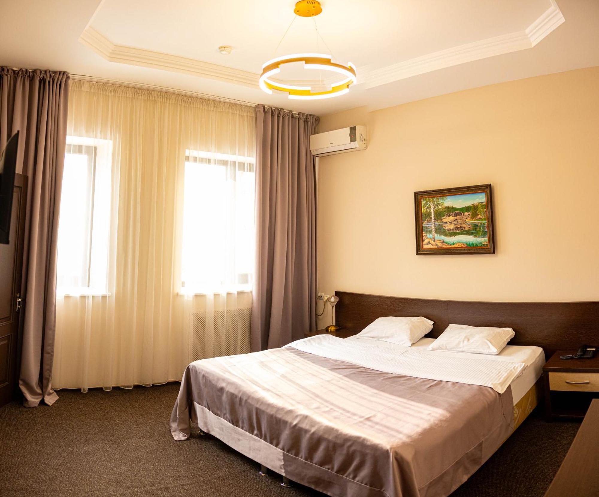 Hotel Saya Almaty Exterior photo
