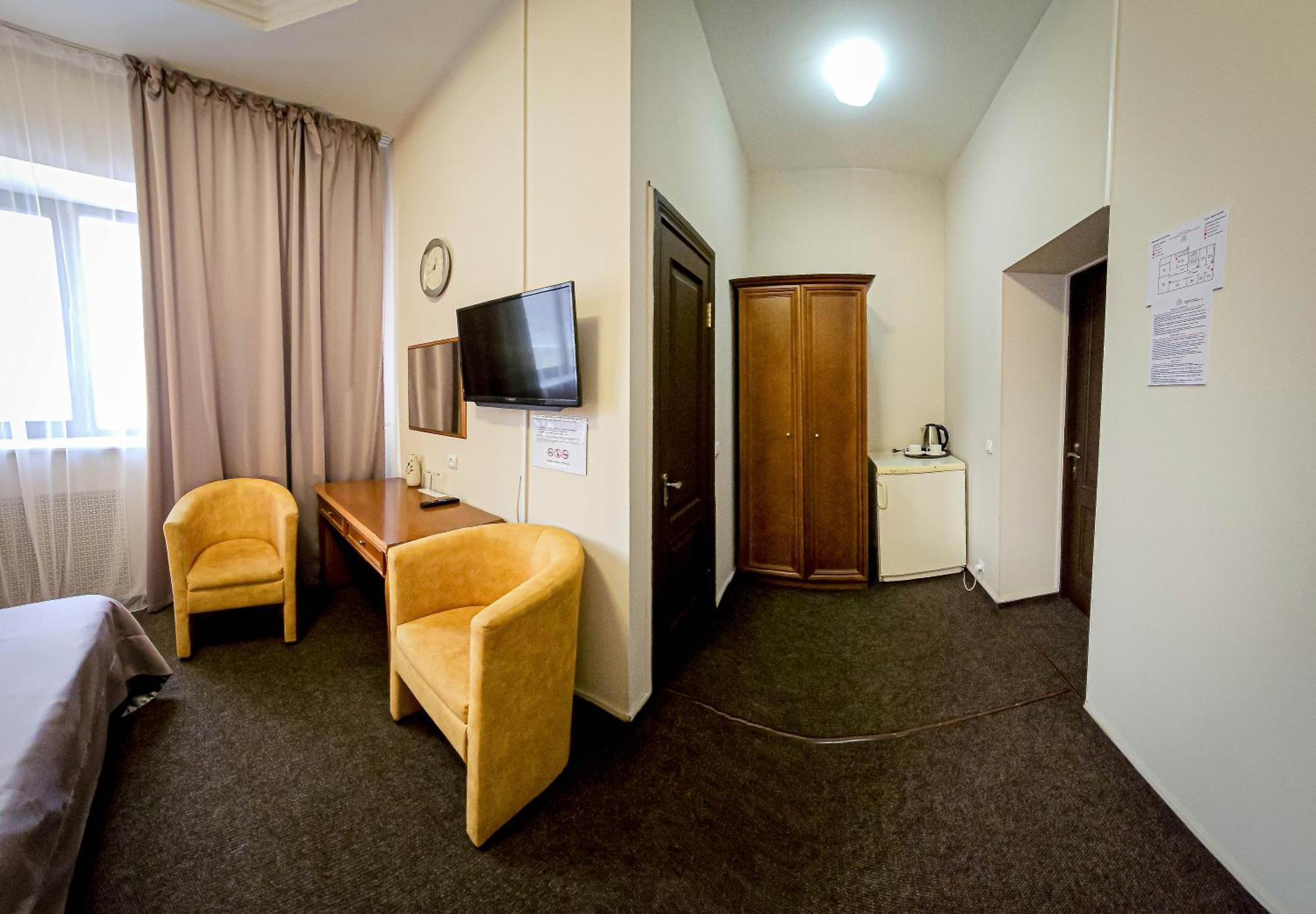 Hotel Saya Almaty Exterior photo
